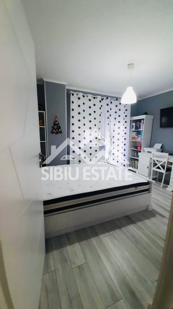 Apartament cu 3 camere parcare subterană și 2 balcoane  Turnisor - Poză 4