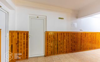 Cladire cu 24 camere, langa Castelul Regal Savarsin - Poză 20