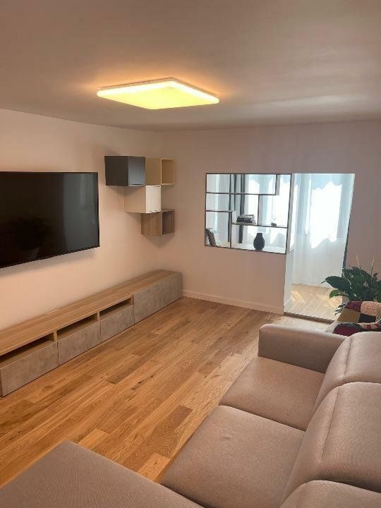 APARTAMENT 4 CAMERE | CENTRALA PROPRIE | AVIATIEI - Poză 1