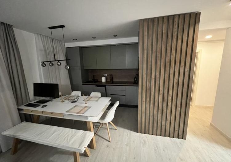 Hercesa Vivenda | 3 Camere Decomandat | Totul Inclus: Parcare & Boxă - Poză 2