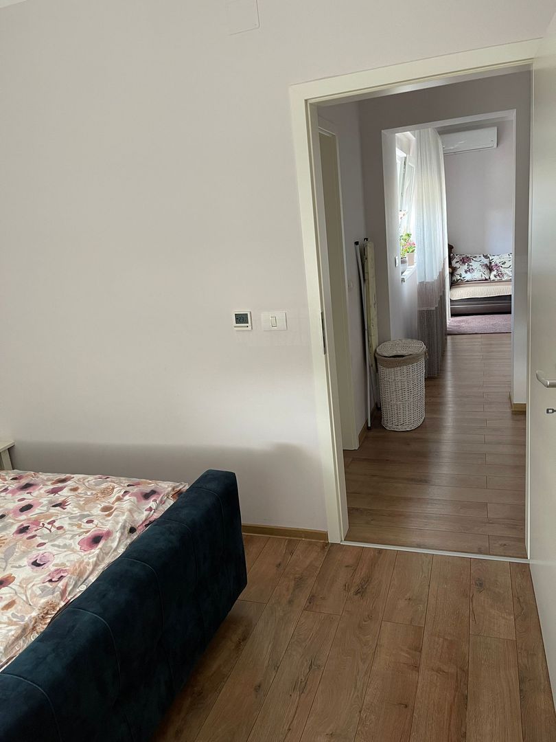 Apartament cu 2 camere si 2 locuri de parcare - Poză 27