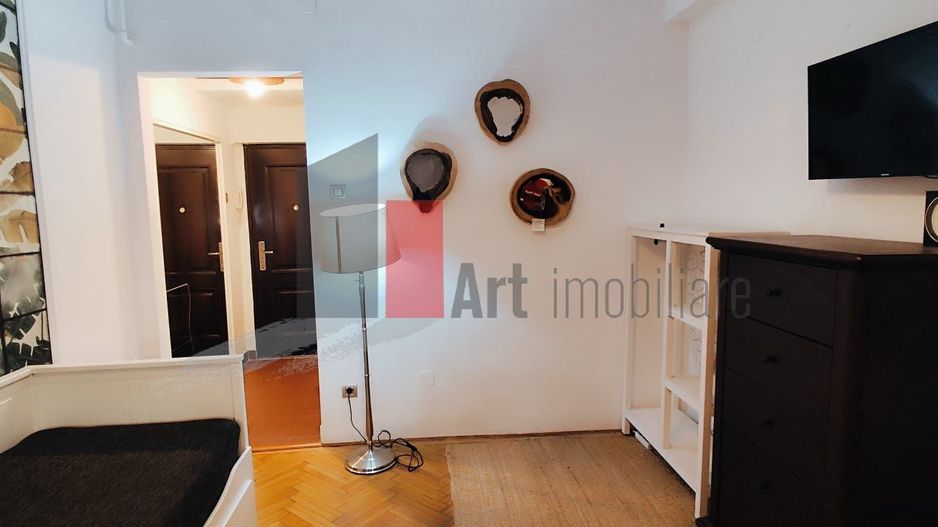 Garsoniera de inchiriat in zona Cismigiu/Kogalniceanu - Poză 3