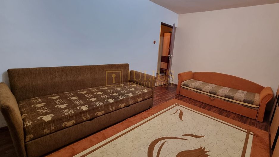 centrală proprie, aer conditionat, zonă liniștită, apartament spațios - Poză 2