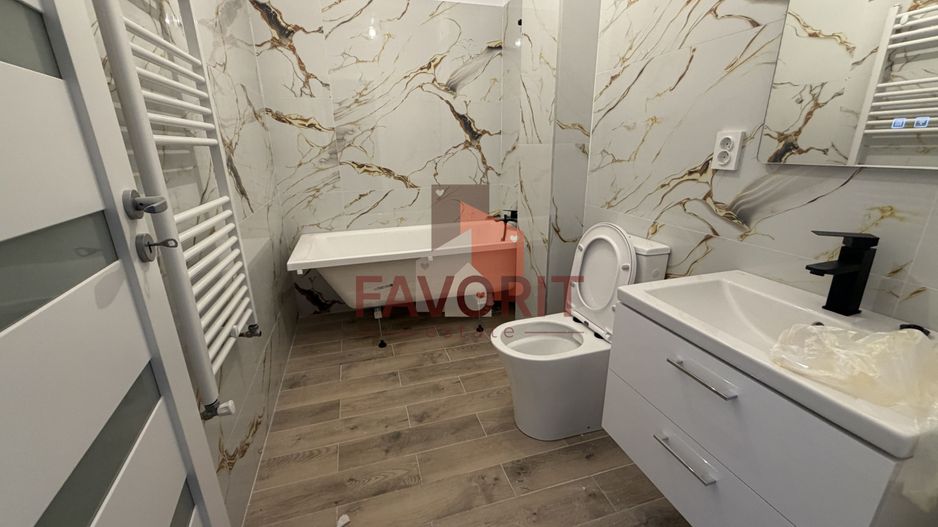 2 camere | Decomandat | La asfalt | Loc de parcare | Statie de autobuz - Poză 6