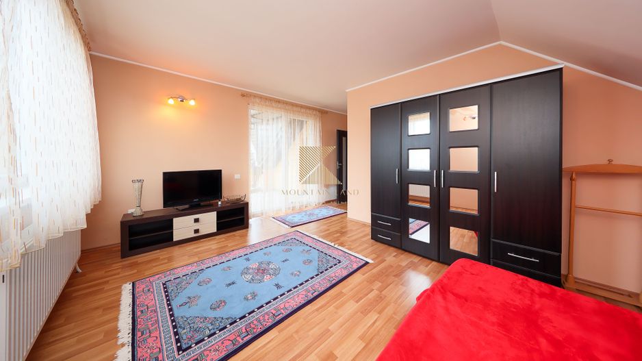 Reședință exclusivistă cu potențial investițional în centrul Cristian - Poză 12