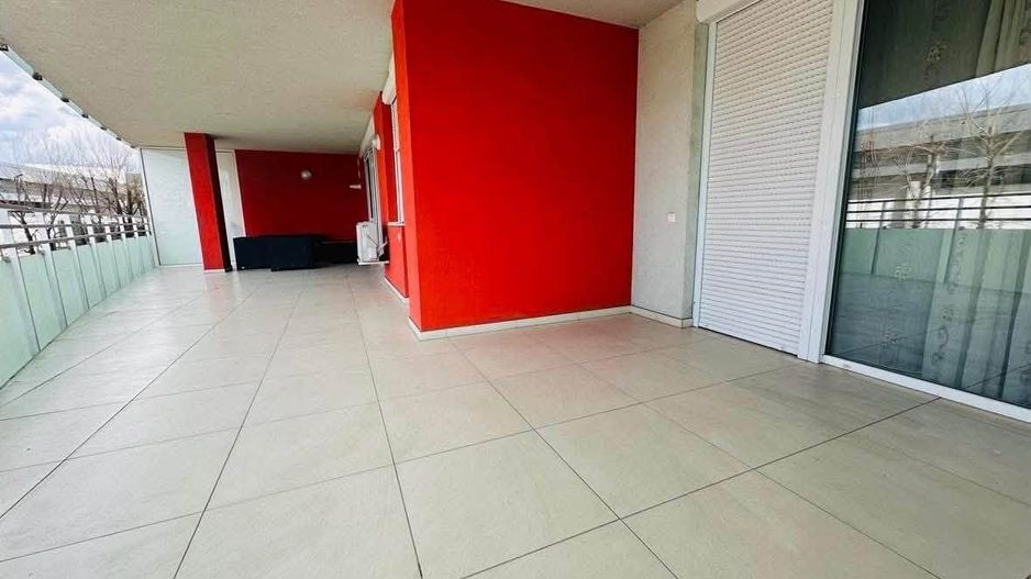 Apart. 3 camere, Ared R 18 pe str. Tudor Vladimirescu - Oradea - Poză 9