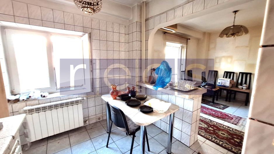 220000 EURO | APARTAMENT 3 CAMERE NATIUNILE UNITE | BLOC 1988 - Poză 12
