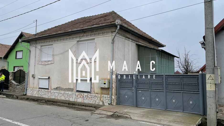 Casă I Teren de 4.500 mp I Anexe I Seica Mare - Poză 1