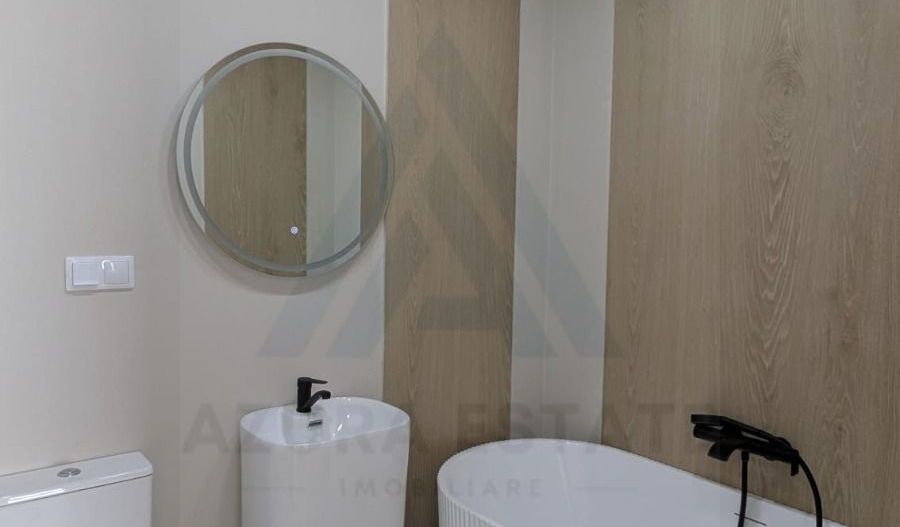Penthouse premium spatios 120 mp terasa 88 mp etaj 3  zona Lazaret - Poză 10