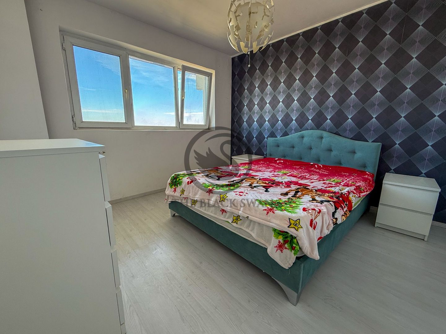 Apartament cu 3 camere de vanzare | 71mp | Malu Rosu | Comision 0% - Poză 1