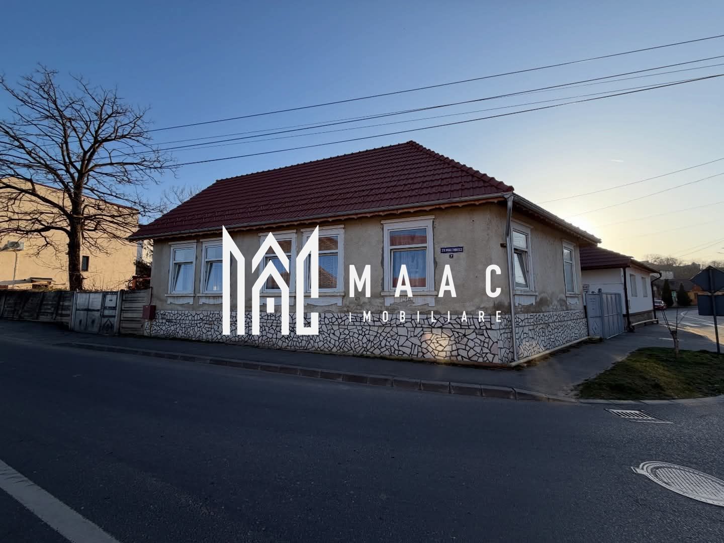 Casă individuală | 4 camere | 450 mp teren | Zonă centrală | Ocna Sibiului - Poză 12