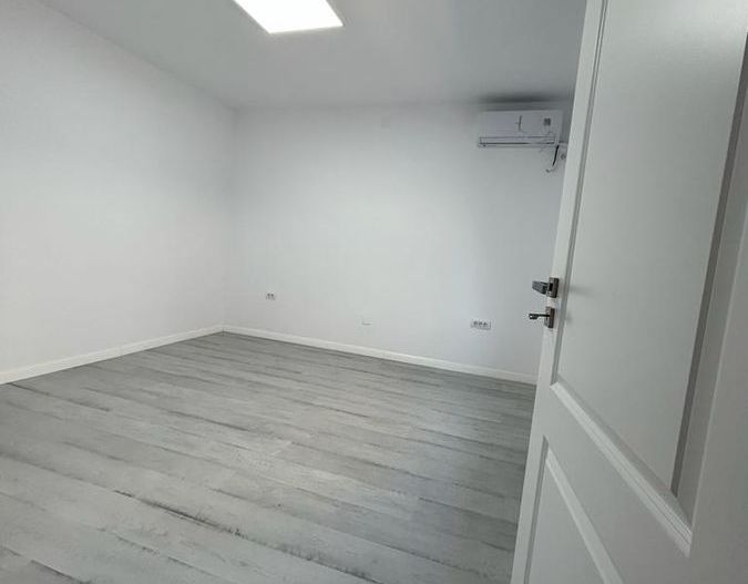 Zero comision, 105mp vila Sos. Colentina, birou - productie, Metrou17' - Poză 4