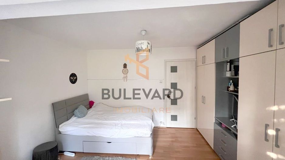 Apartament cu 3 camere decomandate, zona strazii Alexandru Vlahuta! - Poză 3