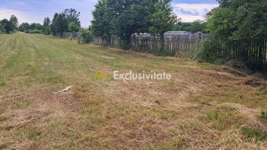TEREN INTRAVILAN POLOVRAGI - Poză 3