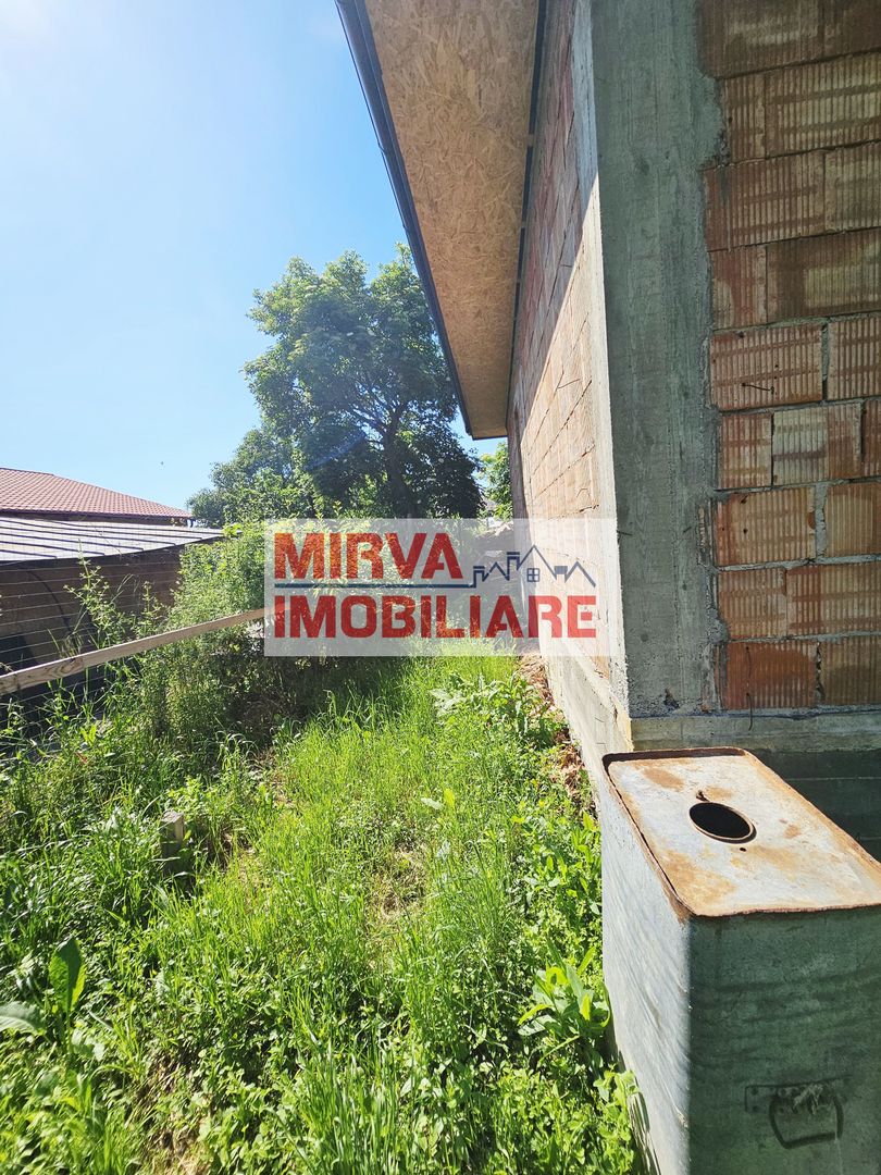 🏡 Casă la roșu cu 4 camere, 122 mp utili, teren 465 mp – Băicoi - Poză 12