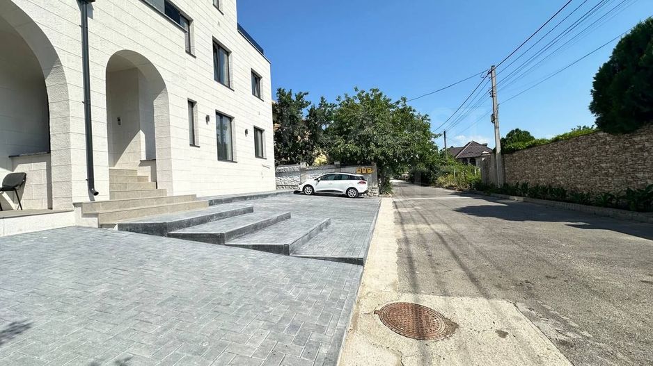 Vânzare, apartament, 4 camere, strada Merilor, Ialoveni - Poză 3