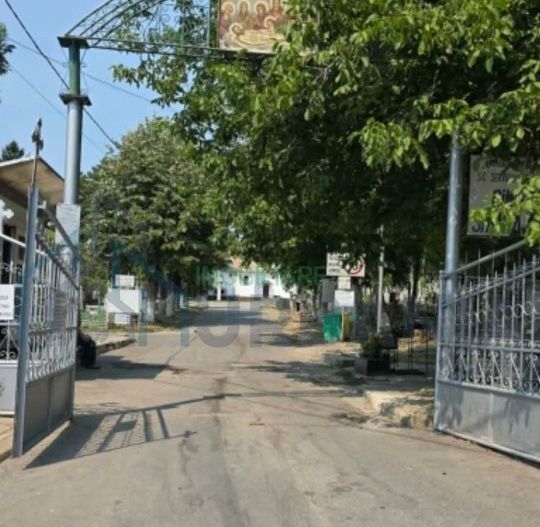 Loc de veci în Cimitirul Sfânta Treime – Păcurari, Iași - Poză 4