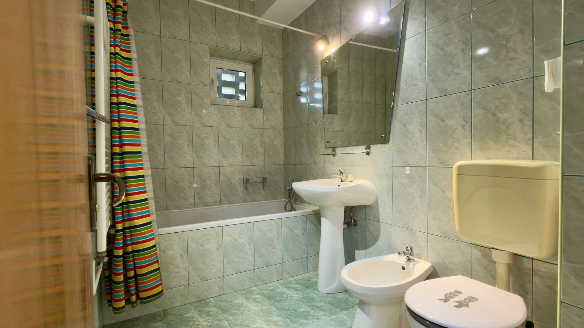 Apartament 4 camere Victoriei, Casa Vernescu, garaj, centrala, comision 0 ! - Poză 22