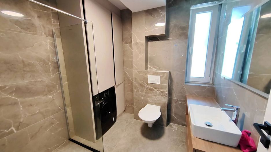 Apartament cu 3 camere de închiriat în Giroc - Poză 11