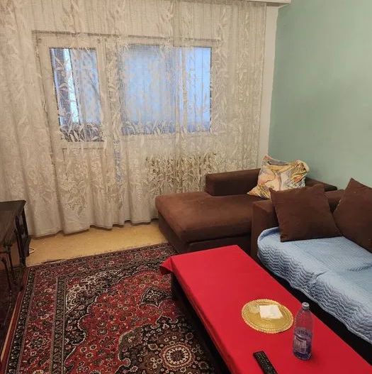 Vanzare 3 camere Titan-2 bai, centrala, bloc 1980, 5 min metrou 1 Decembrie - Poză 2