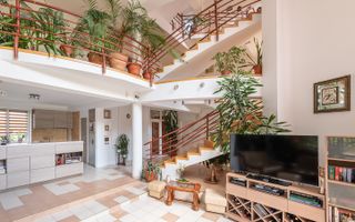 Vilă cu 1.350 mp teren în mijlocul orașului Grădina Botanică - Poză 8