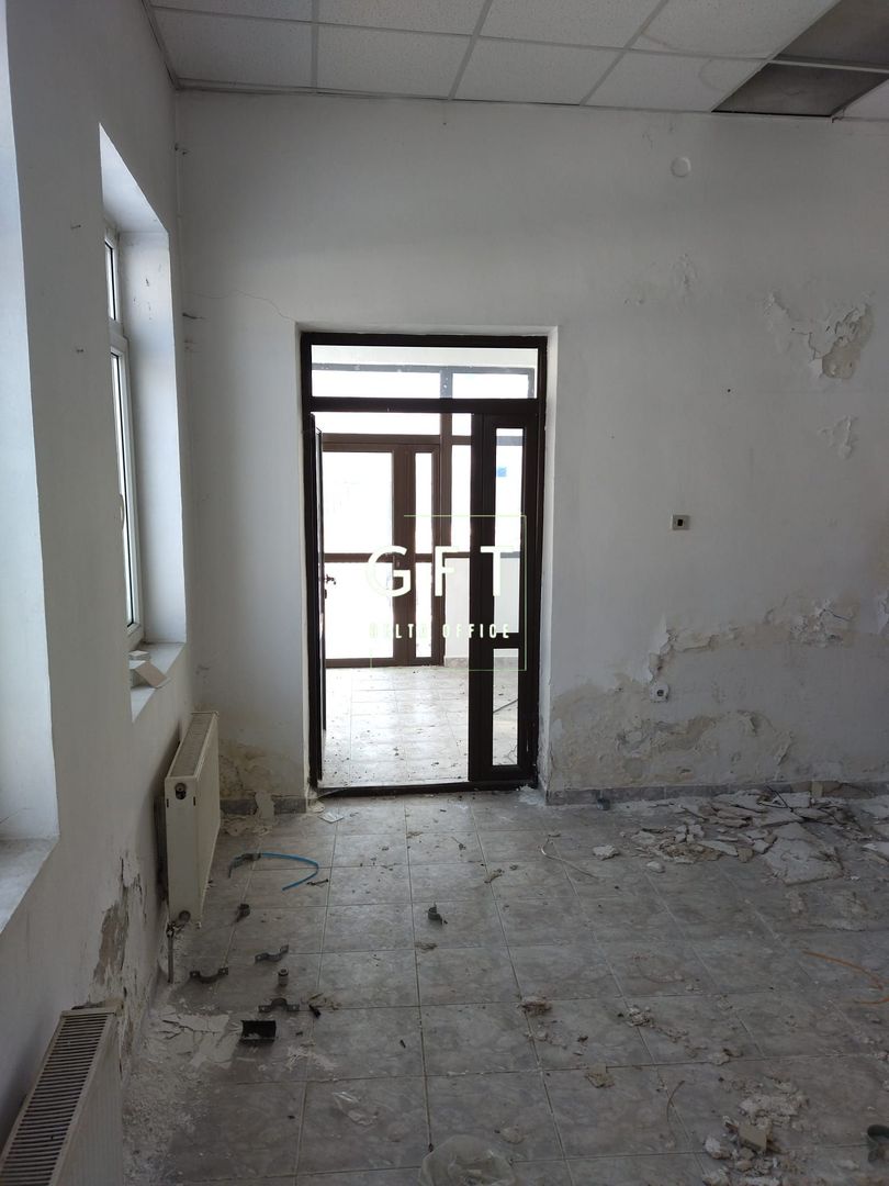 Spatiu comercial -ideal  locuire /pensiune/cabinet/birouri- Sangeorz-Bai - Poză 7