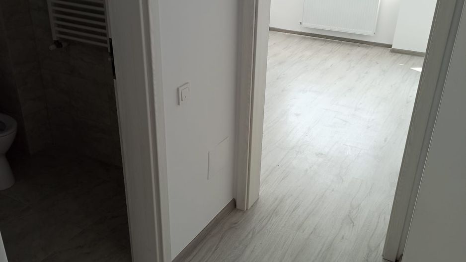 2cam.studio/53mp/strPostalionului/STB241-1min/metrouApPatriei-15min - Poză 17