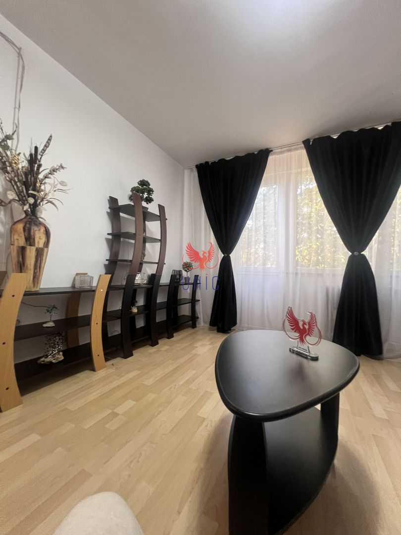 Decomandat, stradal, Calea Bucuresti etaj 1 - Poză 43