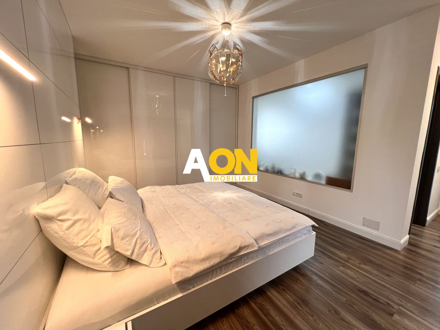 Casa individuala superfinisata, 3 camere, 2 bai,  500mp teren - Poză 13