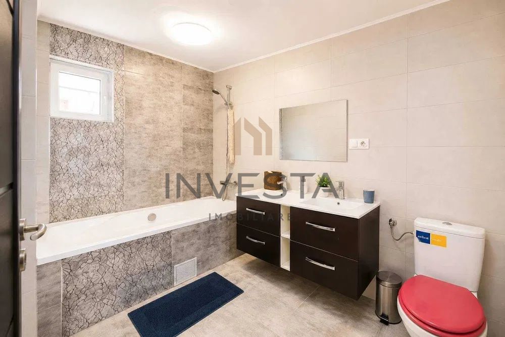 Casa de 97 mp utili cu curte proprie de 144 mp si terasa, Zorilor - Poză 6