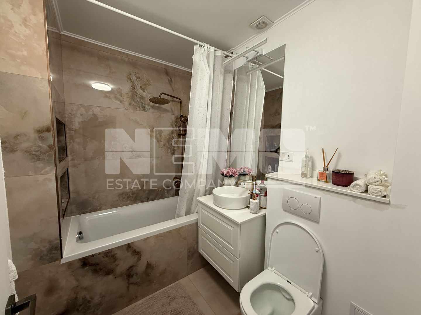 Apartament 4 Camere | 2 Balcoane | Rădăuți - Poză 16