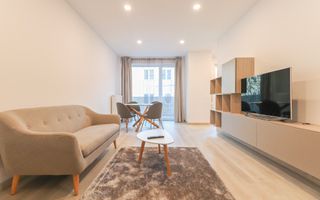 Apartament aflat la prima inchiriere, zona Parcului Central. - Poză 1