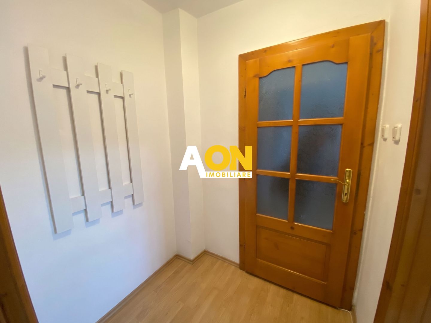 Apartament 2 Camere, Etaj 3, Loc de Parcare, Cetate - Poză 7