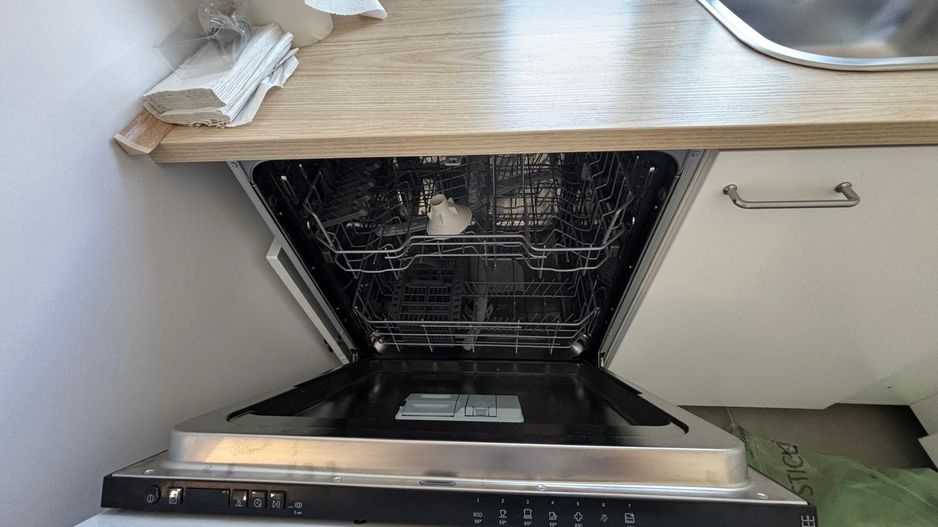 Apartament cu doua camere in bloc nou , prima utilizarea - Poză 13