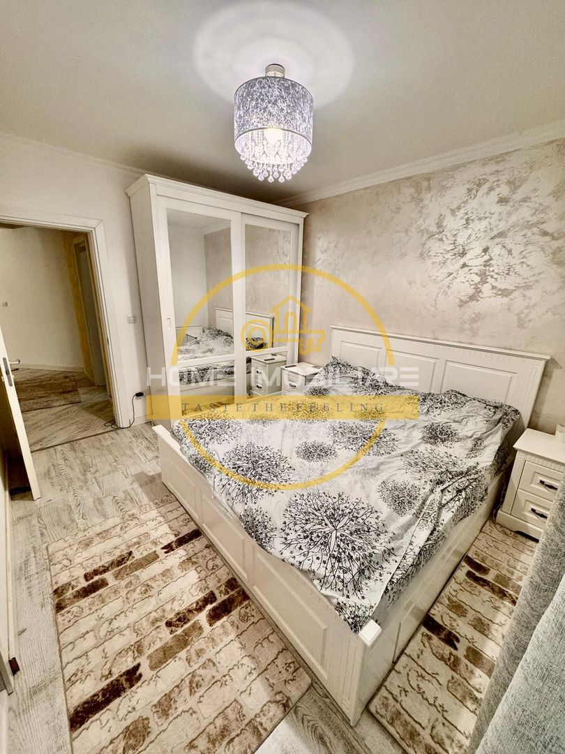 Etaj 1 Apartament cu 3 Camere, Decomandat, Pacurari - Poză 2