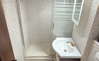 Apartament cu 2 camere, etaj 1, mobilat și utilat, VASLUI - zona COPOU; - Poză 9