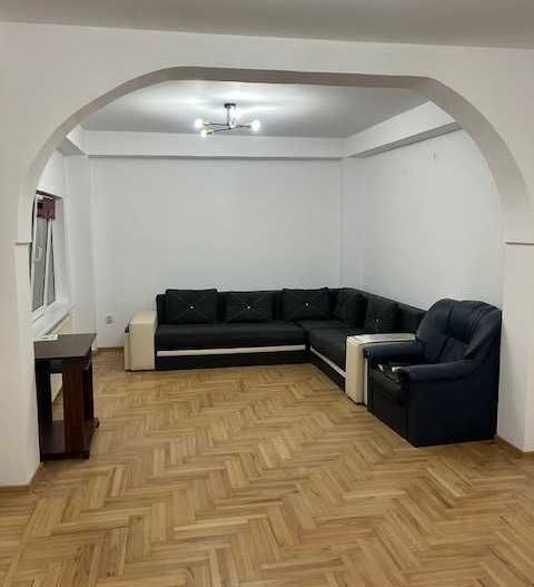 Vila cu 4 camere, Crangasi - Poză 1