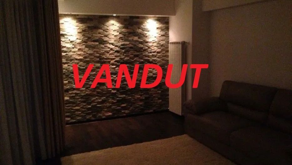 Vanzare Apartament 4 Camere Foarte Spatios Zona De Nord A Orasului - Poză 1