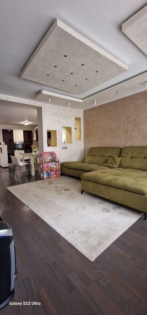 Giroc-Aleea cu plopi | 3 Camere | Curte comuna | Mobilat si utilat | Loc parcare - Poză 1