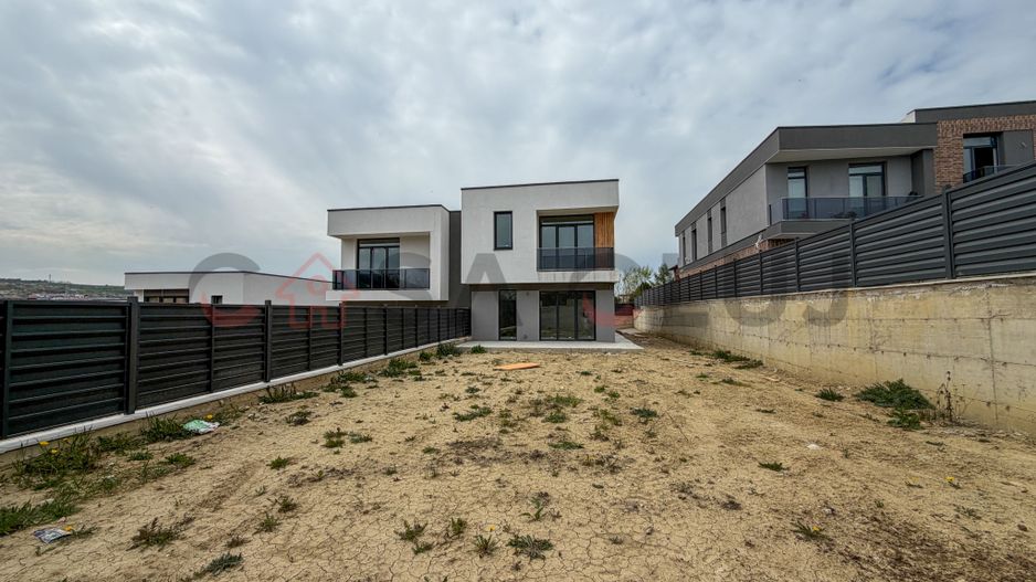 Casa de vânzare în Borhanci – Locație excelentă - Poză 6