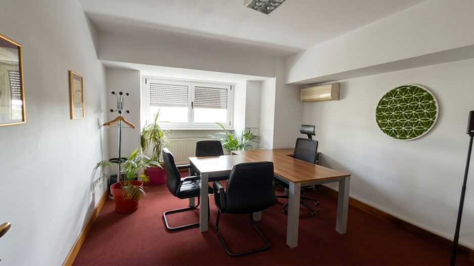 Apartament 4 camere cu terasă generoasă, etaj 6 - Poză 3