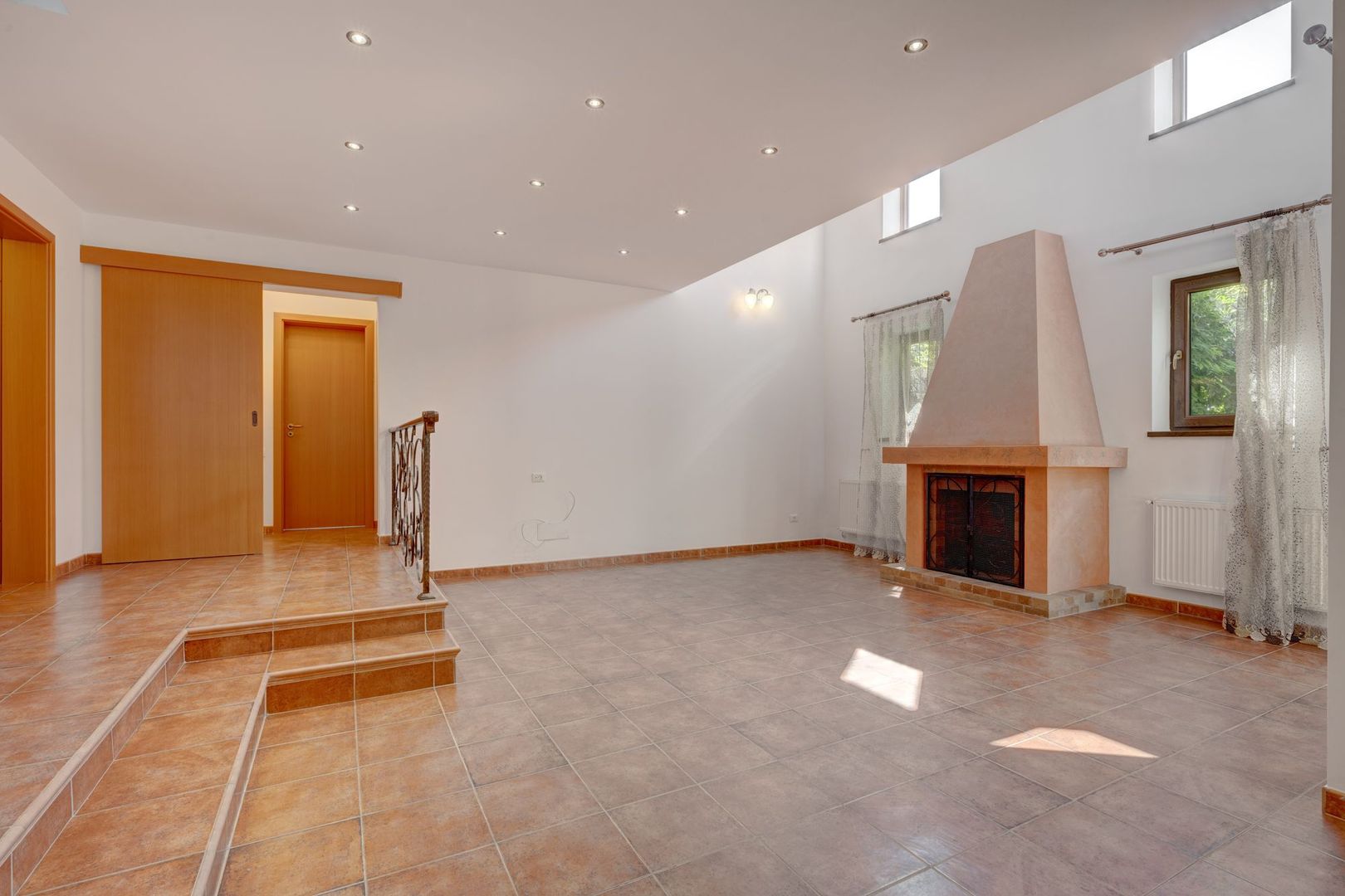 2 Vile individuale in Paradisul Verde P+M, caramida, ideal familii - Poză 8