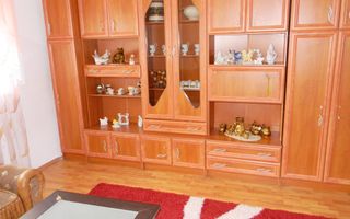 Casa mobilata in Centrul Mun. Sacele - Poză 7