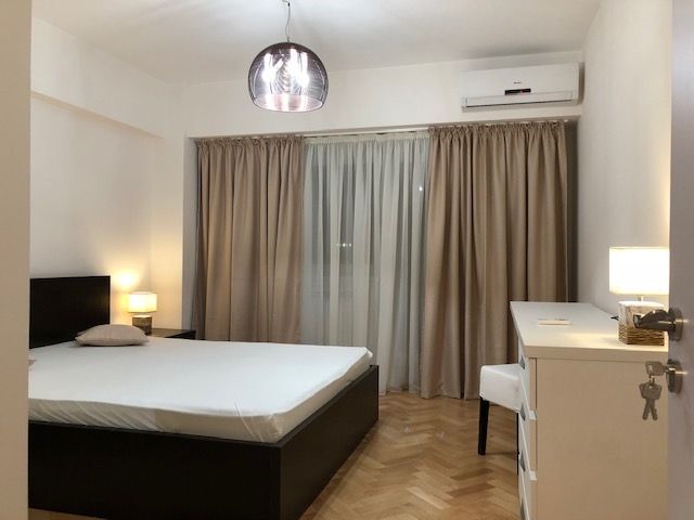 2 camere Unirii, decomandat, 70 mp, etaj 3, stradal - Poză 5