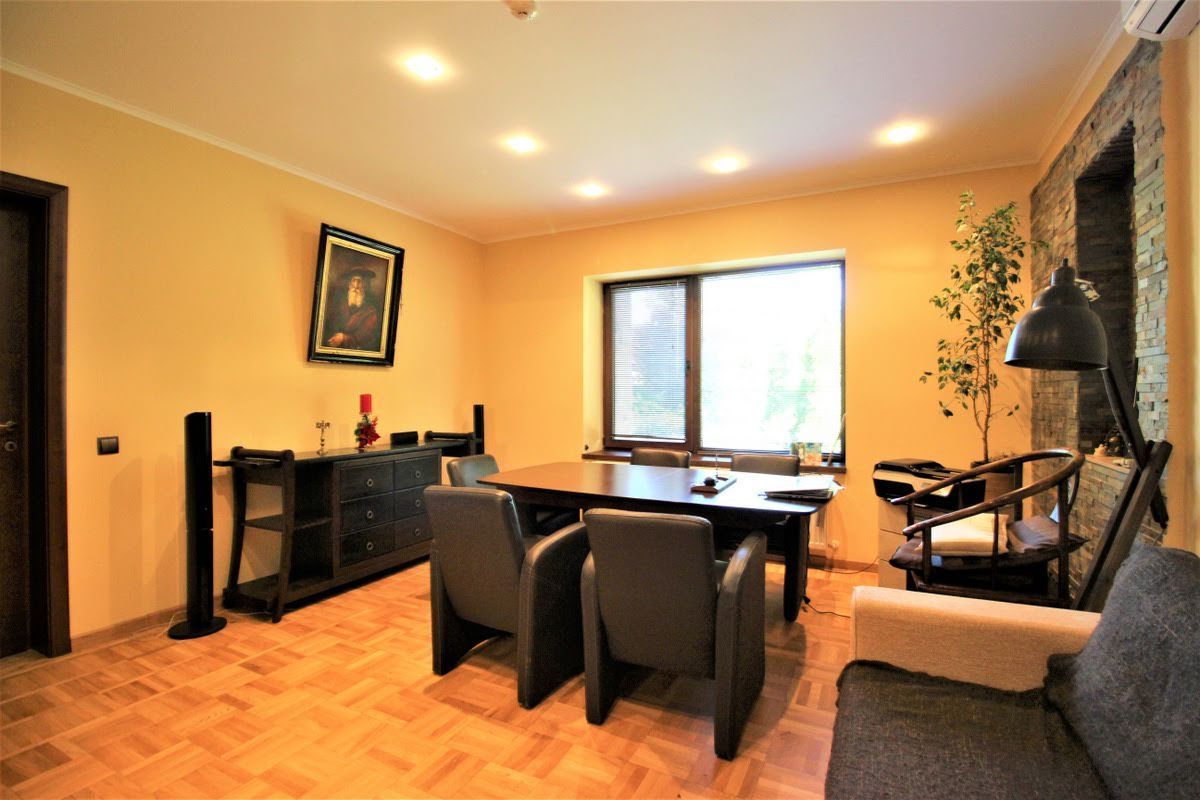 Vila de lux Buftea de inchiriat | 520 mp | teren 2491 mp - Poză 33