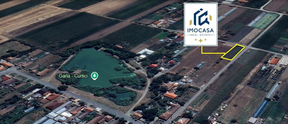 Teren intravilan generos 2 fronturi 900 mp Curtici Jud Arad - Poză 2