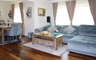 Casa deosebita cu 4 camere,  228 mp, Brașov - Cartierul Stupini - Poză 11