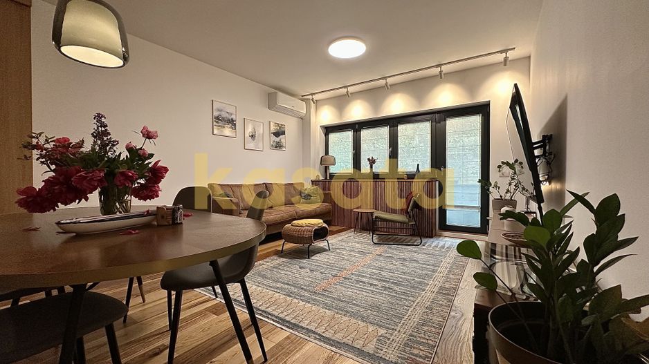 Apartament 4 Camere 🏡 | Etaj 1/6 🏢 | Fără Risc Seismic ✅| Boxă - Poză 1
