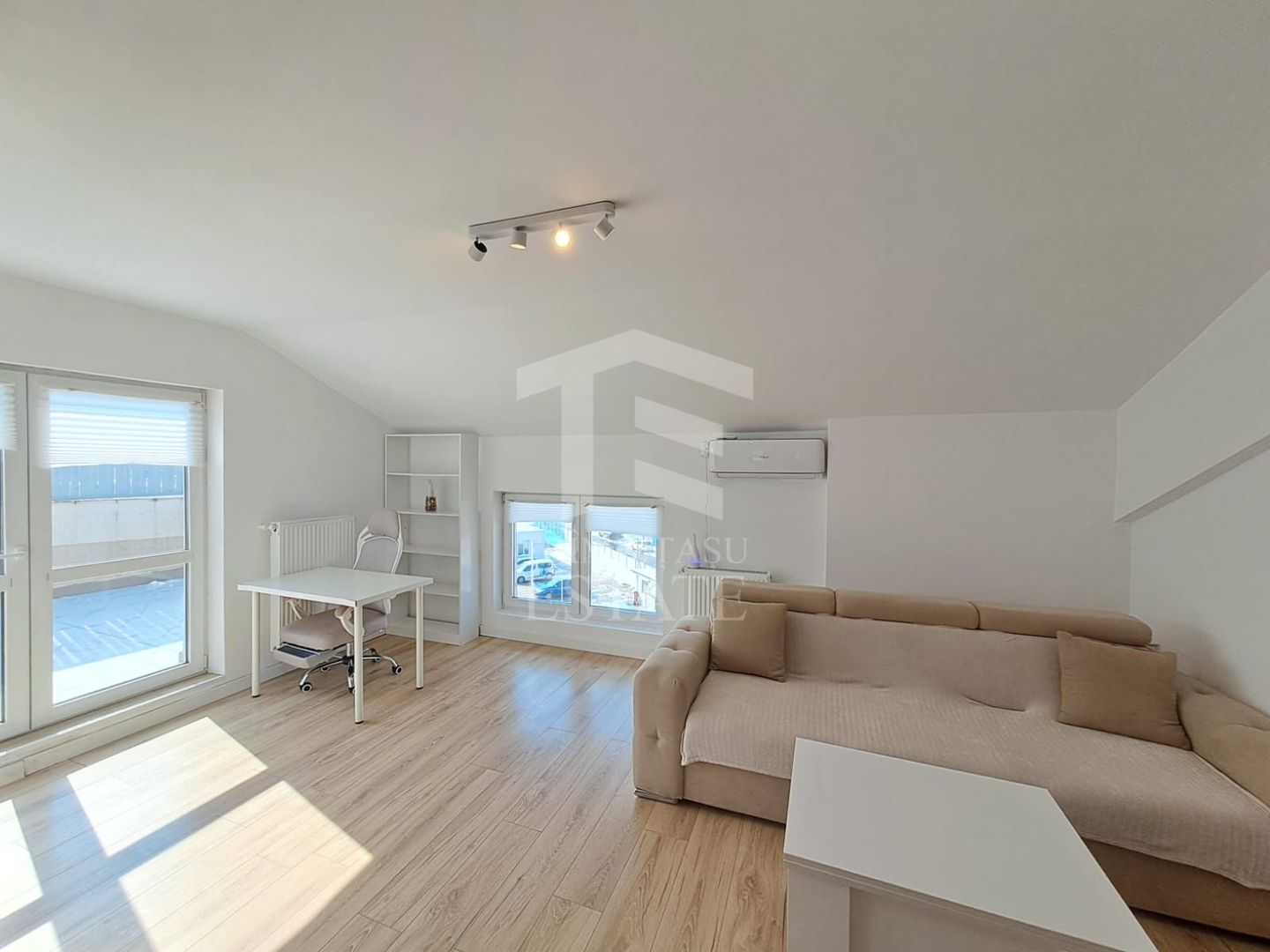 Apartament 2 camere plus terasa de 22 mp - Poză 4