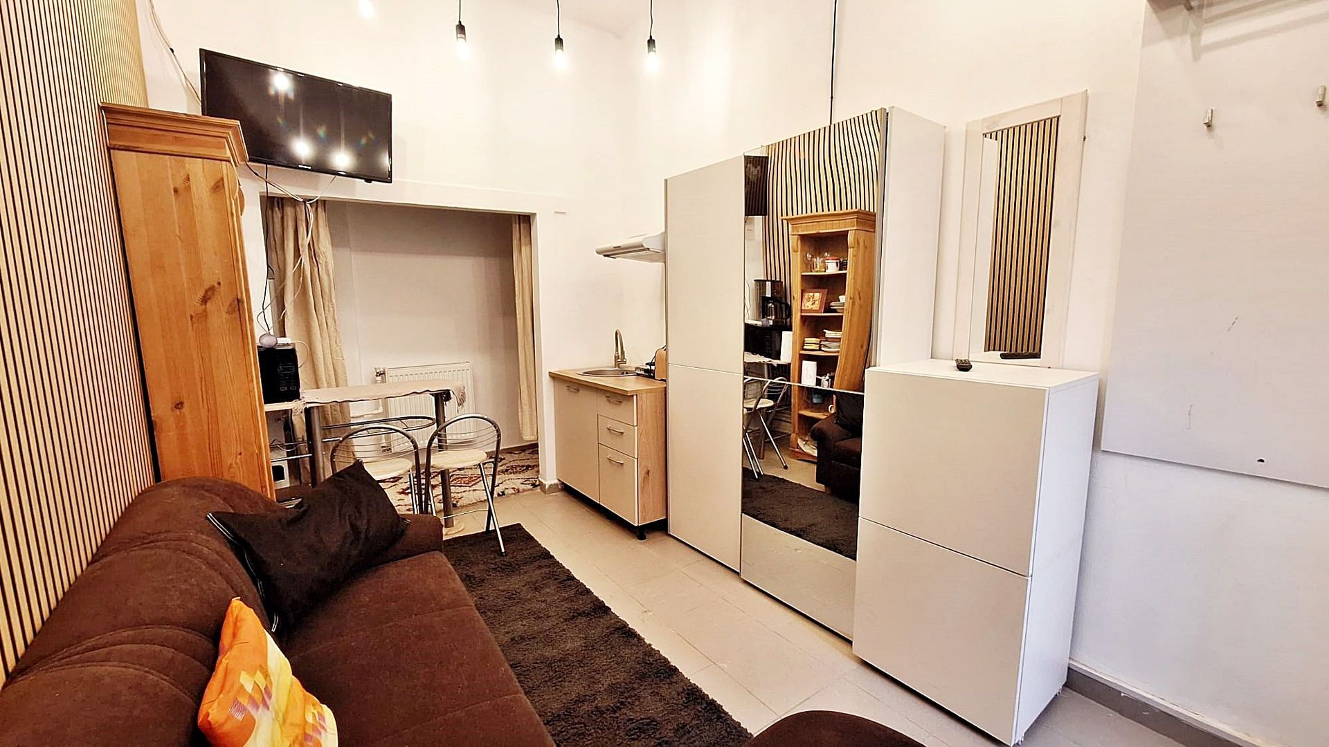 Garsoniera la casa pe str. Lunga, 45000euro - Poză 3